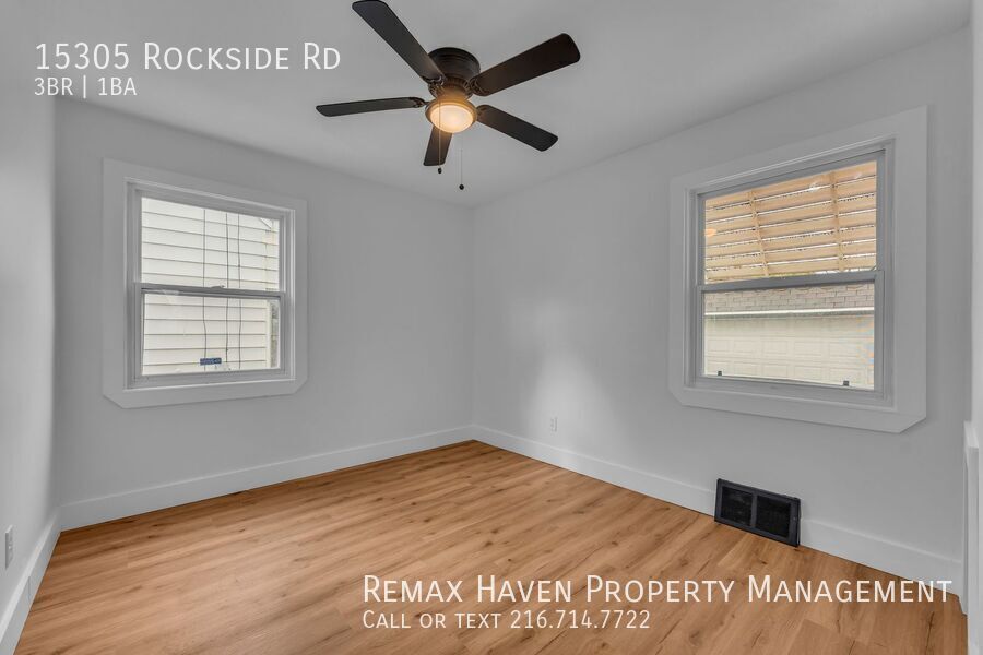 15305 Rockside Rd, Maple Heights- Spacious 3-bed 1-bath single-family home! property image