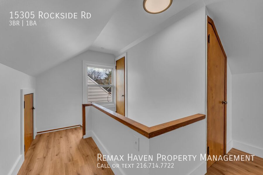 15305 Rockside Rd, Maple Heights- Spacious 3-bed 1-bath single-family home! property image