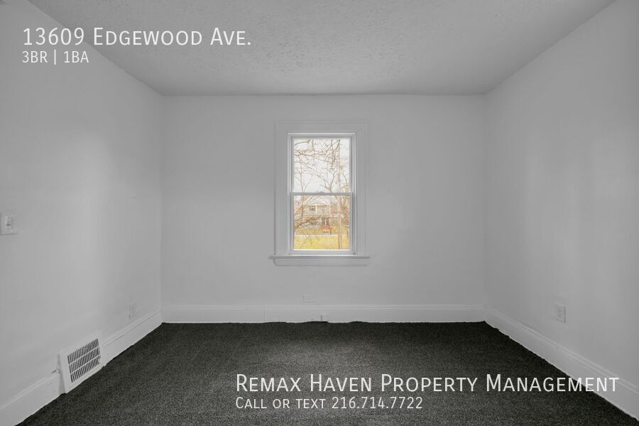 13609 Edgewood Ave, Cleveland - Spacious 3-bed 1-bath single-family home! property image