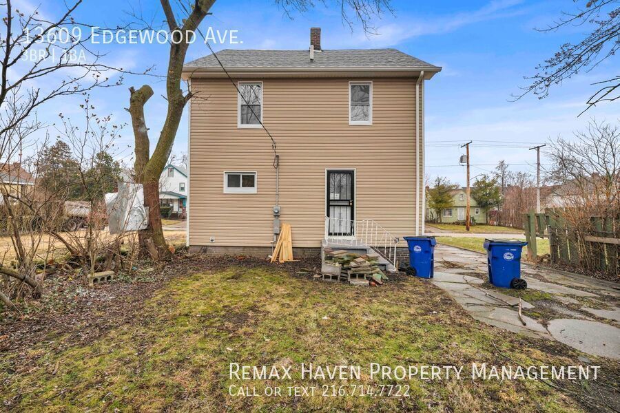 13609 Edgewood Ave, Cleveland - Spacious 3-bed 1-bath single-family home! property image