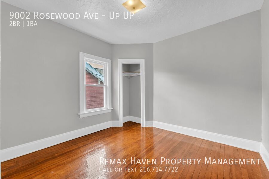 9002 Rosewood Ave | UP, Cleveland - Spacious 2-bed 1-bath multi-family home! property image