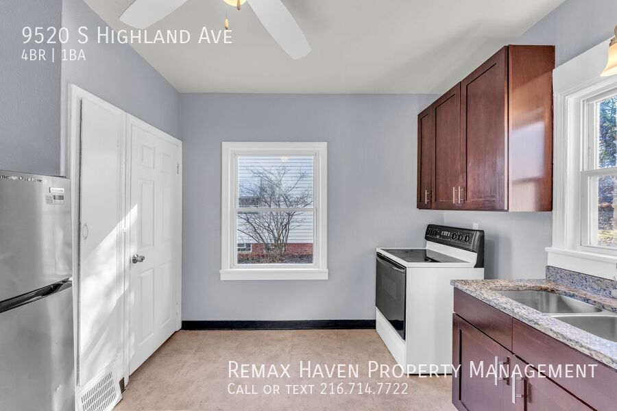 9520 S Highland, Garfield Heights - Spacious 4-bed 1-bath single-family home! property image