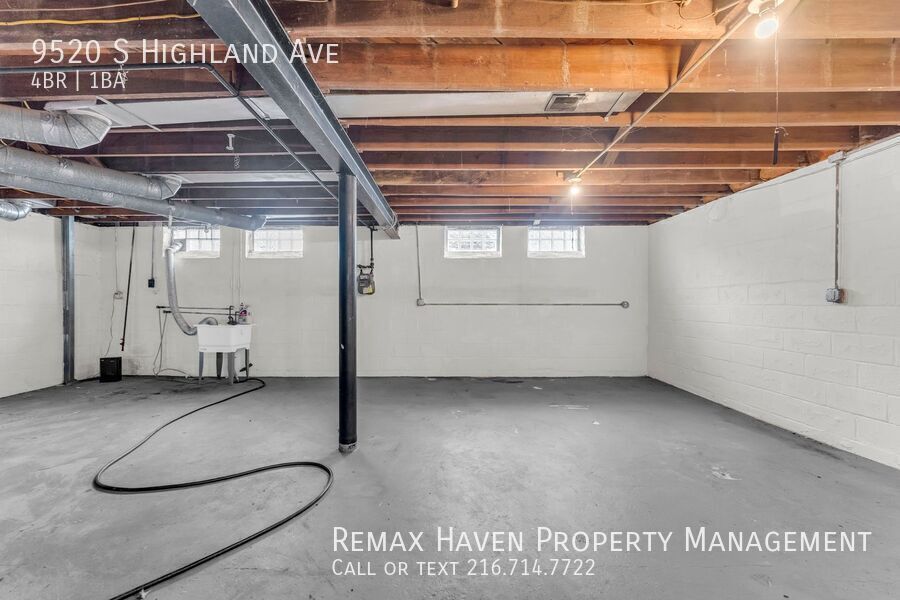 9520 S Highland, Garfield Heights - Spacious 4-bed 1-bath single-family home! property image