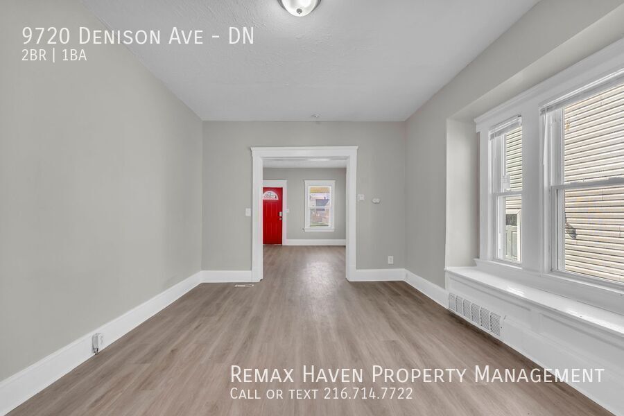 9720 Denison Ave | DN, Cleveland - Spacious 2-bed 1-bath multi-family home! property image