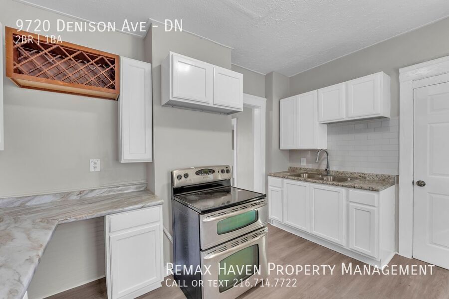 9720 Denison Ave | DN, Cleveland - Spacious 2-bed 1-bath multi-family home! property image