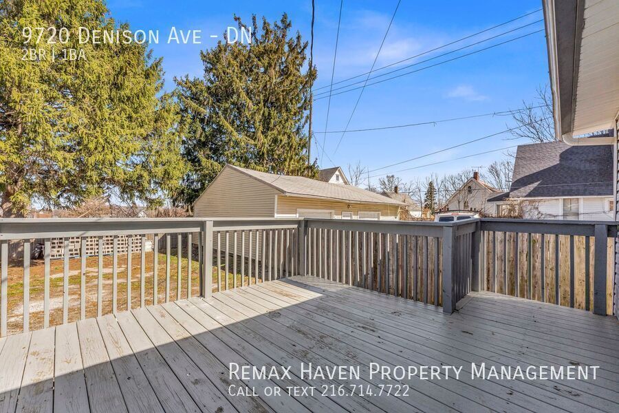 9720 Denison Ave | DN, Cleveland - Spacious 2-bed 1-bath multi-family home! property image