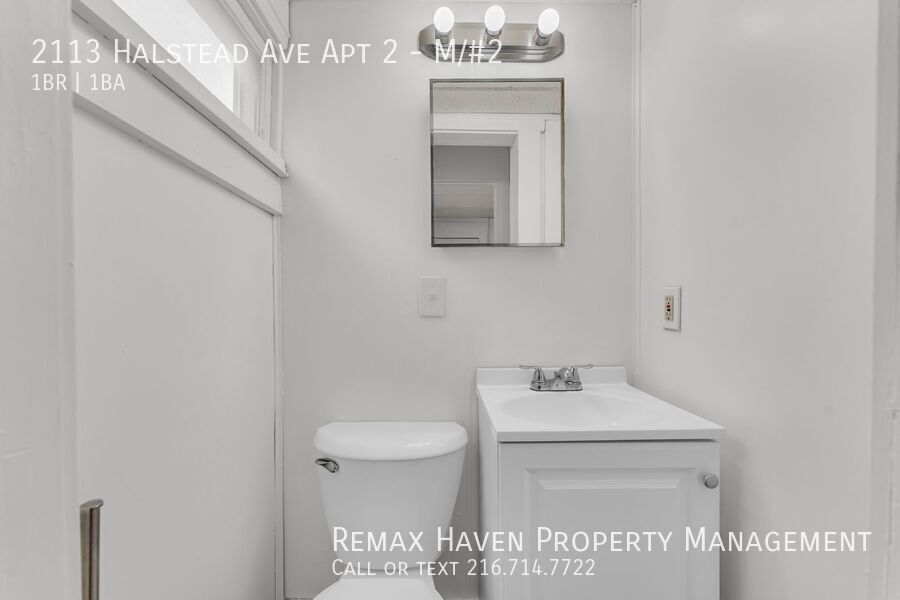 2113 Halstead Ave | Unit #2, Lakewood - Spacious 1-bed 1-bath multi-family home! property image