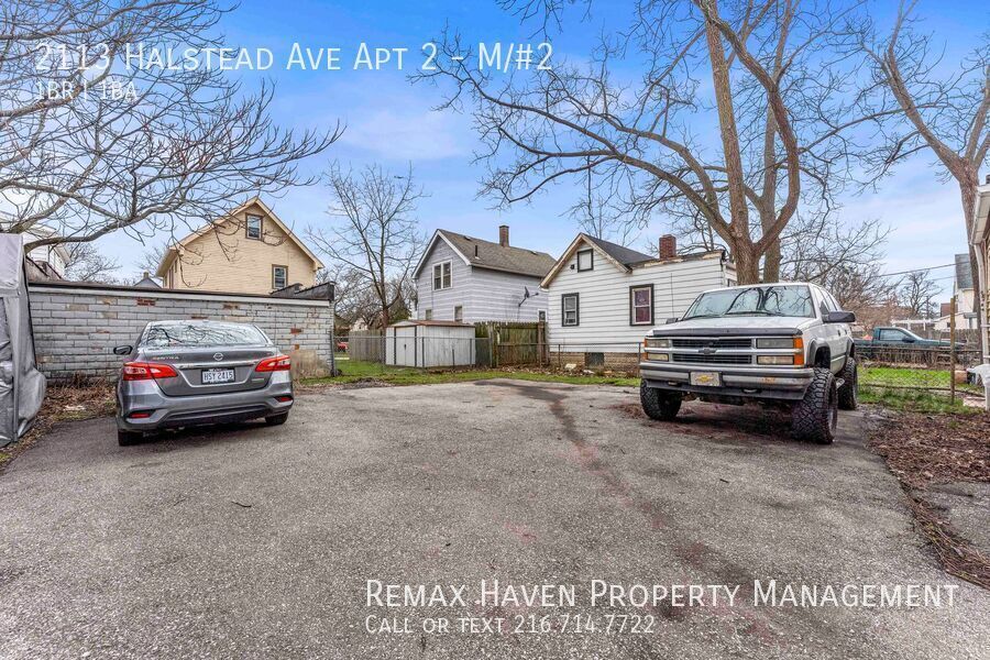 2113 Halstead Ave | Unit #2, Lakewood - Spacious 1-bed 1-bath multi-family home! property image