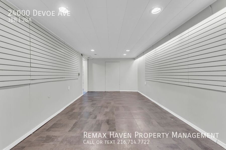 24000 Devoe Ave, Euclid - Spacious 3-bed 2-bath single-family home! Minimum credit score of 650 required. property image