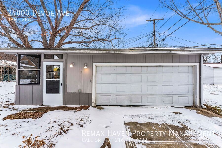 24000 Devoe Ave, Euclid - Spacious 3-bed 2-bath single-family home! Minimum credit score of 650 required. property image
