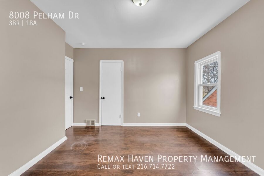 8008 Pelham Dr, Parma - Spacious 3 bed 1 bath single family home! property image