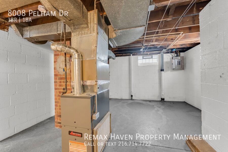 8008 Pelham Dr, Parma - Spacious 3 bed 1 bath single family home! property image