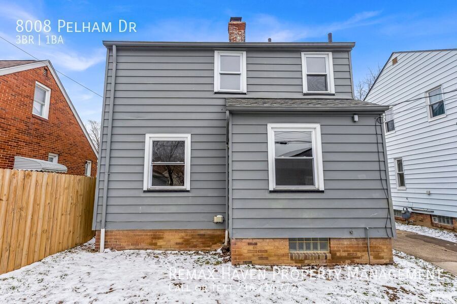 8008 Pelham Dr, Parma - Spacious 3 bed 1 bath single family home! property image