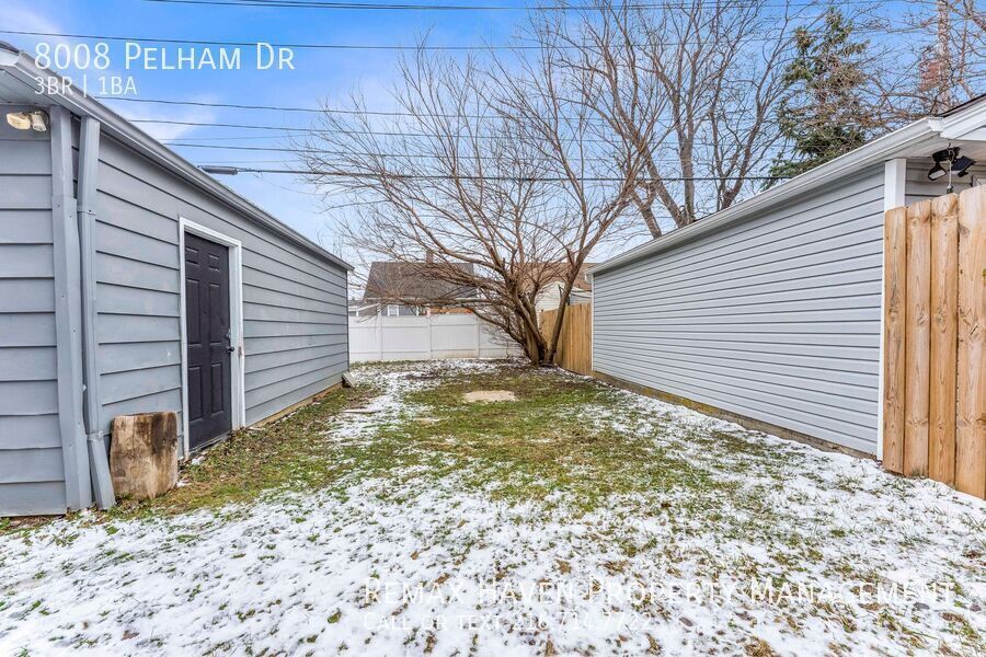 8008 Pelham Dr, Parma - Spacious 3 bed 1 bath single family home! property image