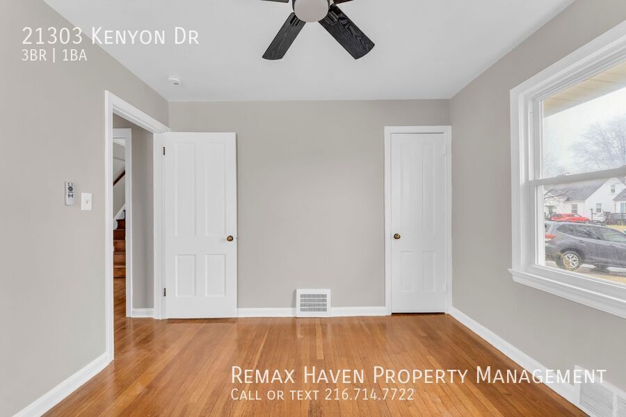 21303 Kenyon Dr, Maple Heights- Spacious 3-bed 1-bath single-family home! property image