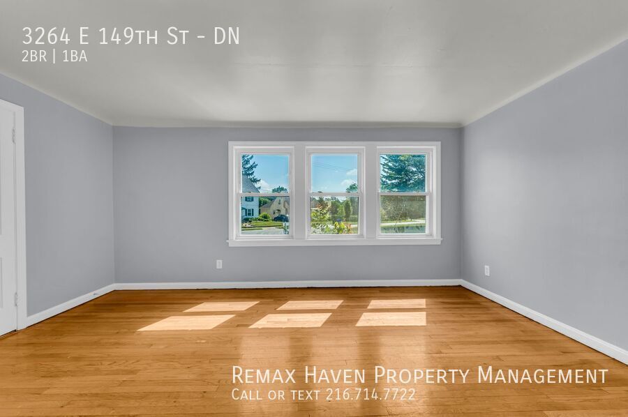 3264 E 149 St| DN, Cleveland- Spacious 2 bed 1 bath multi-family home! property image