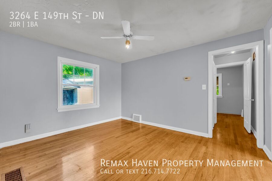 3264 E 149 St| DN, Cleveland- Spacious 2 bed 1 bath multi-family home! property image