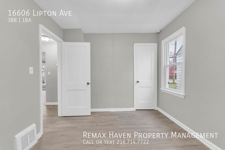 16606 Lipton Ave, Cleveland - Spacious 3-bed 1-bath single-family home! property image