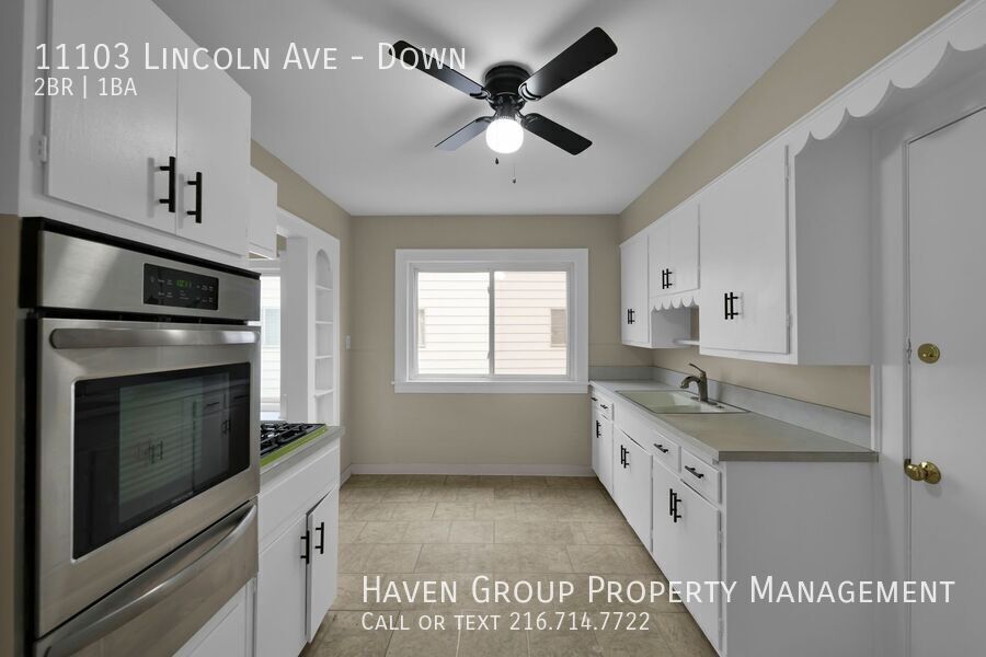 11103 Lincoln Ave | DN, Garfield Heights - Spacious 2-bed 1-bath multi-family home! property image