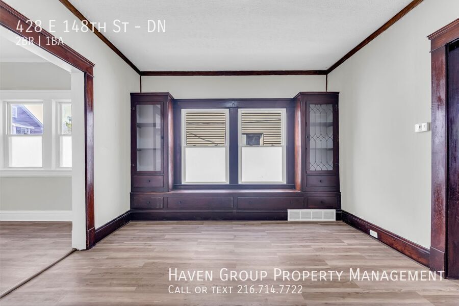 428 E 148th St | DN, Cleveland - Spacious 2 bed 1 bath multi-family home! property image