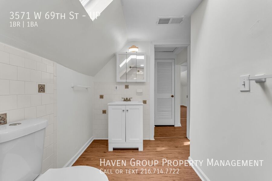 3571 W 69th St | UP, Cleveland - Spacious 1 bed 1 bath multi-family home! property image