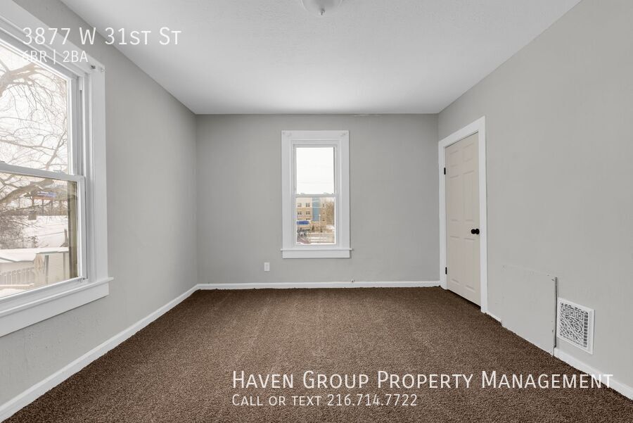 3877 W 31st St, Cleveland - Spacious 6-bed 2-bath single-family home! property image