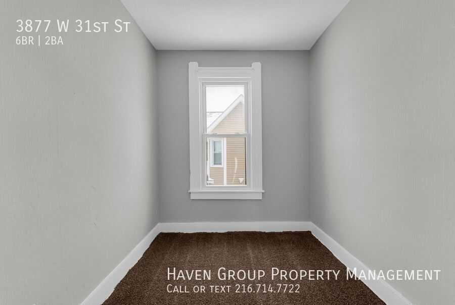 3877 W 31st St, Cleveland - Spacious 6-bed 2-bath single-family home! property image