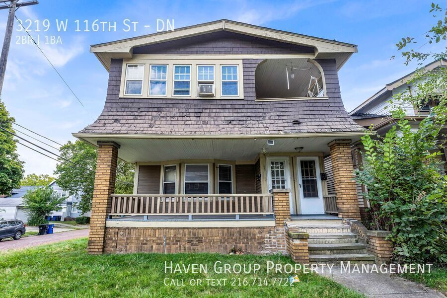 3219 W 116th St | DN, Cleveland - Spacious 2-bed 1-bath multi-family home! property image
