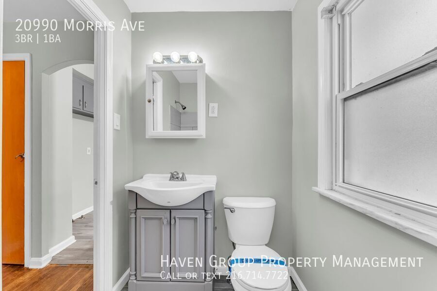 20990 Morris Ave, Euclid - Spacious 3-bed 1-bath single-family home! property image