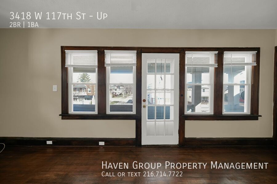3418 (3416) W 117th St | UP, Cleveland - Spacious 2 bed 1 bath multi-family home! property image