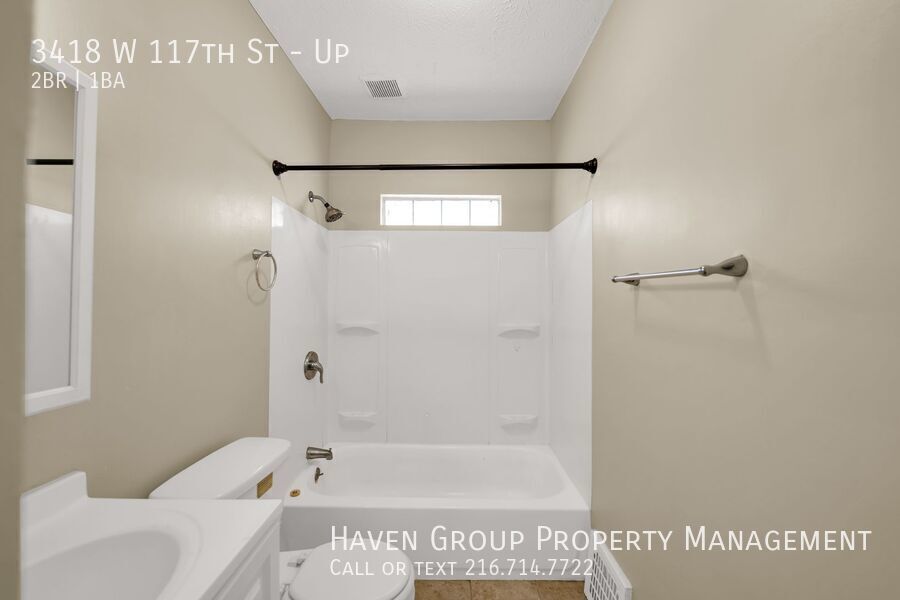 3418 (3416) W 117th St | UP, Cleveland - Spacious 2 bed 1 bath multi-family home! property image