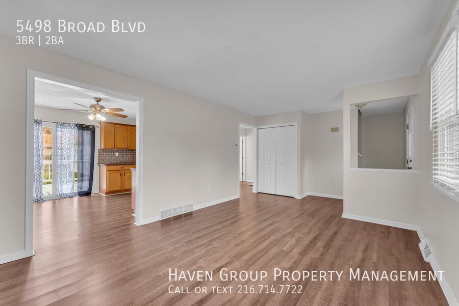 5498 Broad Blvd, North Ridgeville- Spacious 3-bed 1.5-bath single-family home! property image