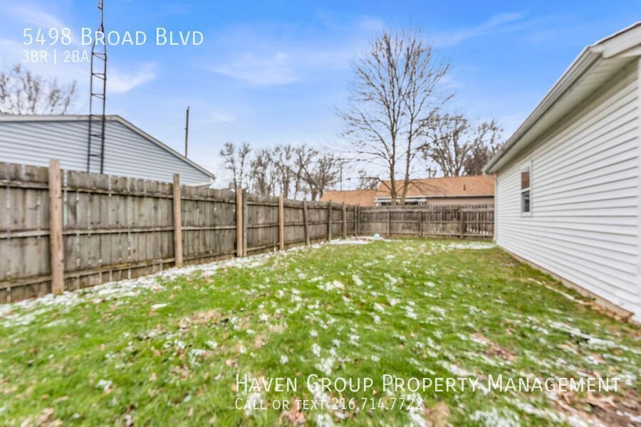 5498 Broad Blvd, North Ridgeville- Spacious 3-bed 1.5-bath single-family home! property image