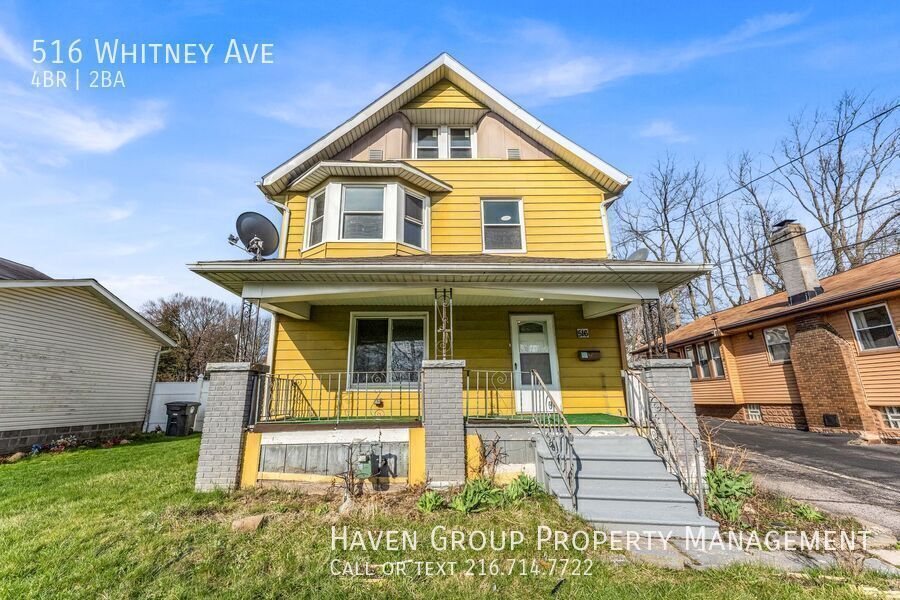 516 Whitney Ave, Akron - Spacious 4-bed 2-bath single-family home! property image