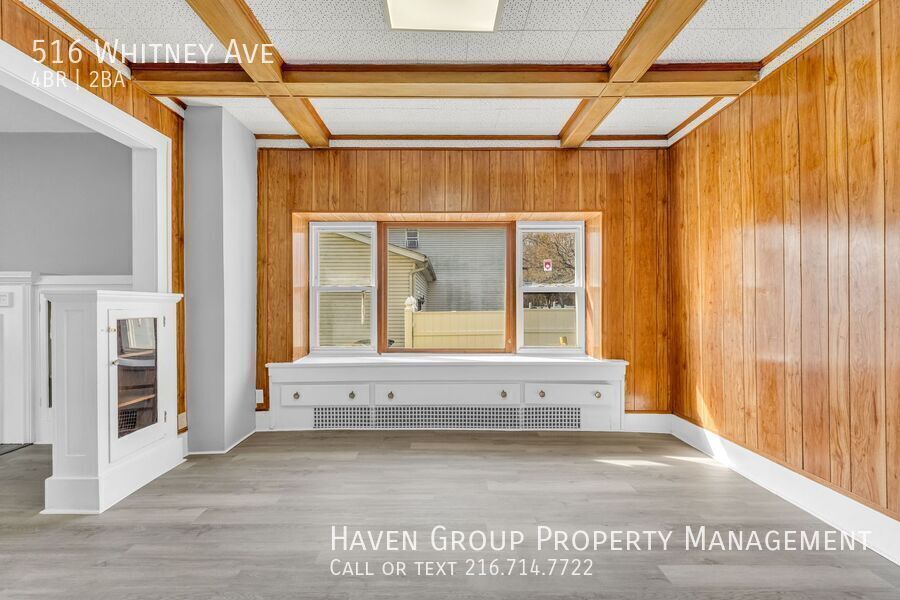 516 Whitney Ave, Akron - Spacious 4-bed 2-bath single-family home! property image