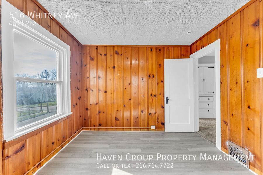 516 Whitney Ave, Akron - Spacious 4-bed 2-bath single-family home! property image