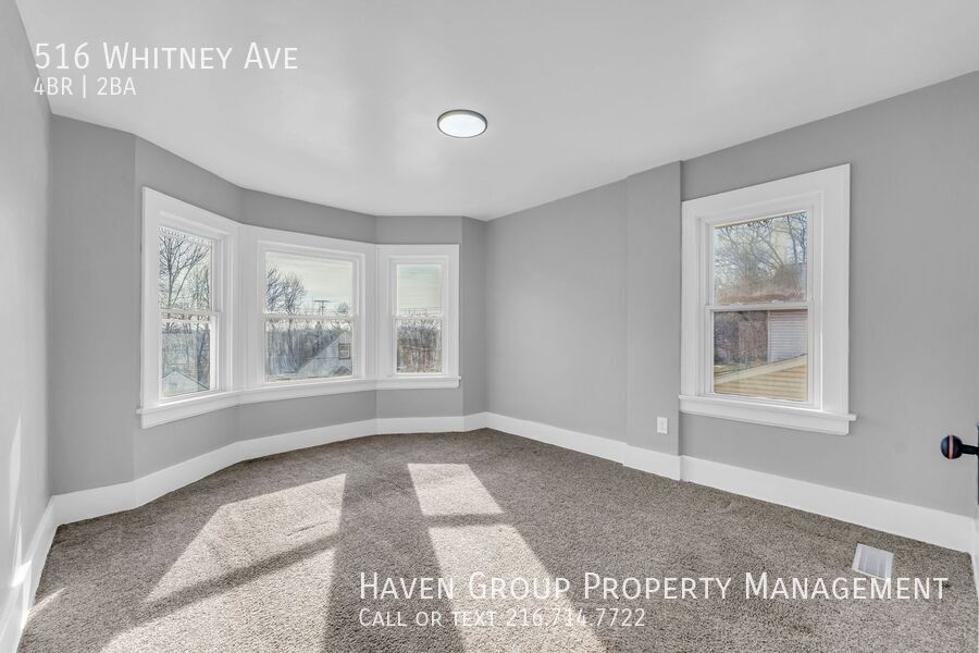 516 Whitney Ave, Akron - Spacious 4-bed 2-bath single-family home! property image