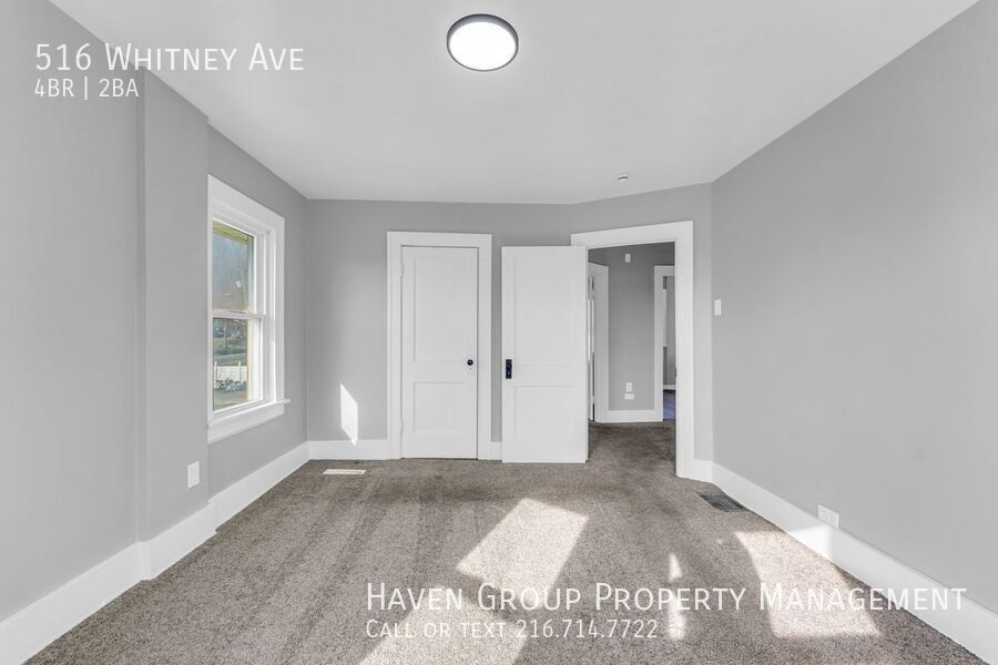 516 Whitney Ave, Akron - Spacious 4-bed 2-bath single-family home! property image