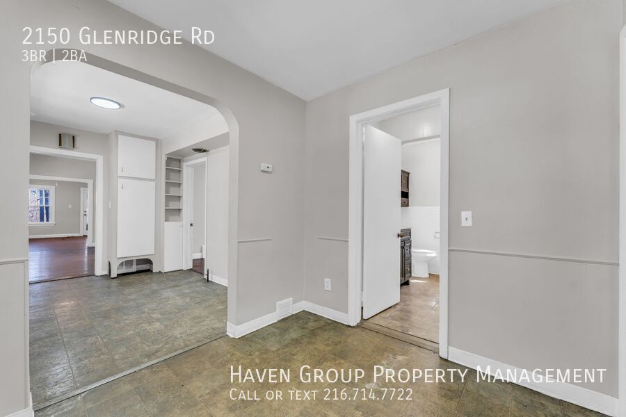 2150 Glenridge Rd, Euclid - Spacious 3-bed 1.5-bath single-family home! property image