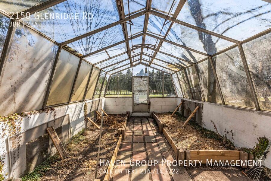 2150 Glenridge Rd, Euclid - Spacious 3-bed 1.5-bath single-family home! property image