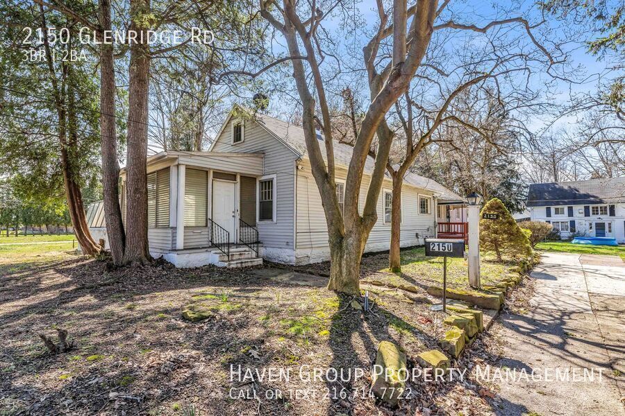 2150 Glenridge Rd, Euclid - Spacious 3-bed 1.5-bath single-family home! property image