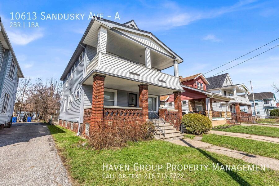 10613 Sandusky Ave | Unit A, Cleveland - Spacious 2-bed 1-bath multi-family home! property image