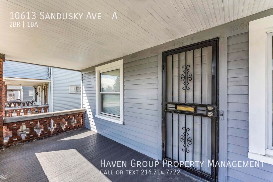 10613 Sandusky Ave | Unit A, Cleveland - Spacious 2-bed 1-bath multi-family home! property image