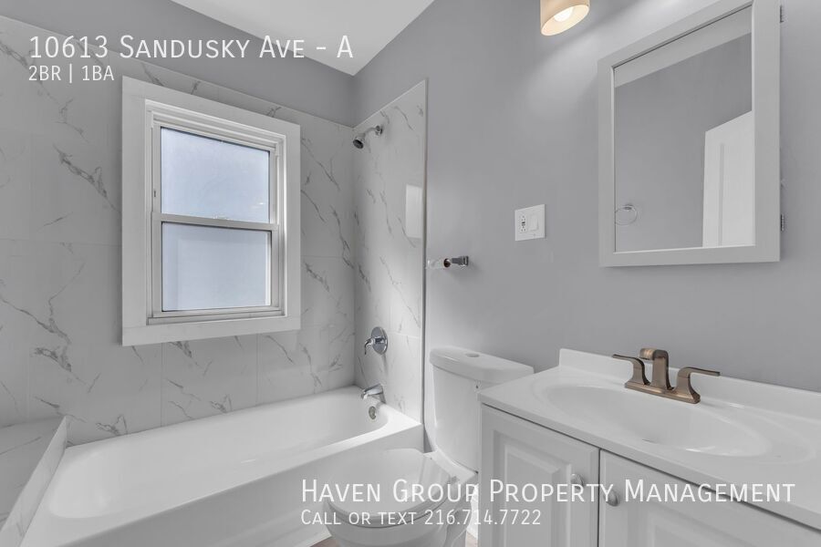 10613 Sandusky Ave | Unit A, Cleveland - Spacious 2-bed 1-bath multi-family home! property image