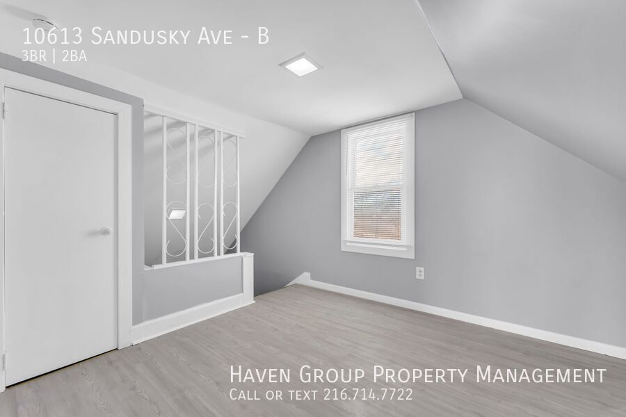 10613 Sandusky Ave | Unit B, Cleveland - Spacious 3-bed 2-bath multi-family home! Includes additional space from Unit C! property image
