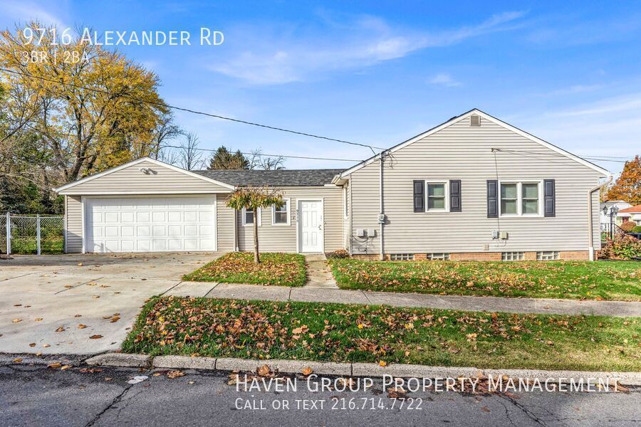 9716 Alexander Rd, Garfield Heights - Spacious 3 bed 2 bath single family home! property image