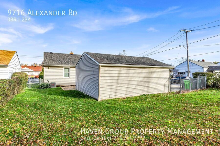 9716 Alexander Rd, Garfield Heights - Spacious 3 bed 2 bath single family home! property image