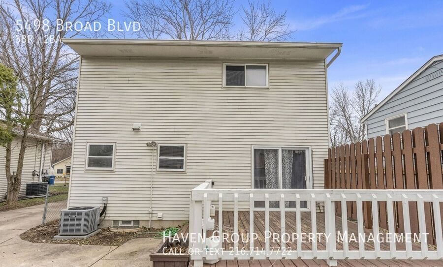 5498 Broad Blvd, North Ridgeville- Spacious 3-bed 1.5-bath single-family home! property image