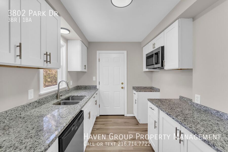 Welcome to 3802 Park Dr, Parma, OH 44134! This cozy 3-bedroom, 1-bath single-family home offers a bright living space, functional kitchen, and comfortable bedrooms, perfect for everyday living. property image