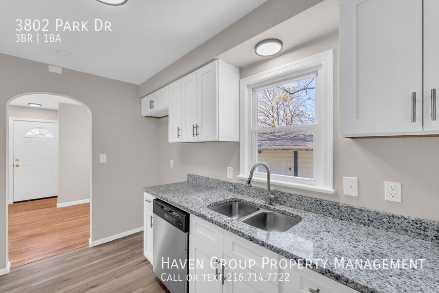 Welcome to 3802 Park Dr, Parma, OH 44134! This cozy 3-bedroom, 1-bath single-family home offers a bright living space, functional kitchen, and comfortable bedrooms, perfect for everyday living. property image